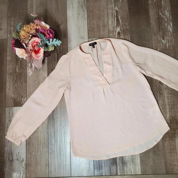Spense Light Pink Peach Sheer V-Neck Blouse Women's Size Small EUC - Picture 3 of 15